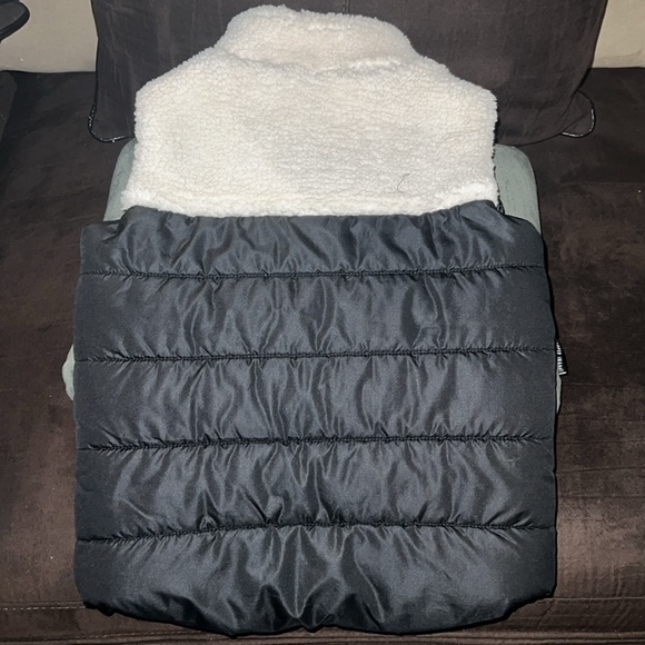 𝚃𝙸𝙼𝙱𝙴𝚁𝙻𝙰𝙽𝙳 𝙿𝚄𝙵𝙵𝙴𝚁 𝚅𝙴𝚂𝚃 - Picture 5 of 5